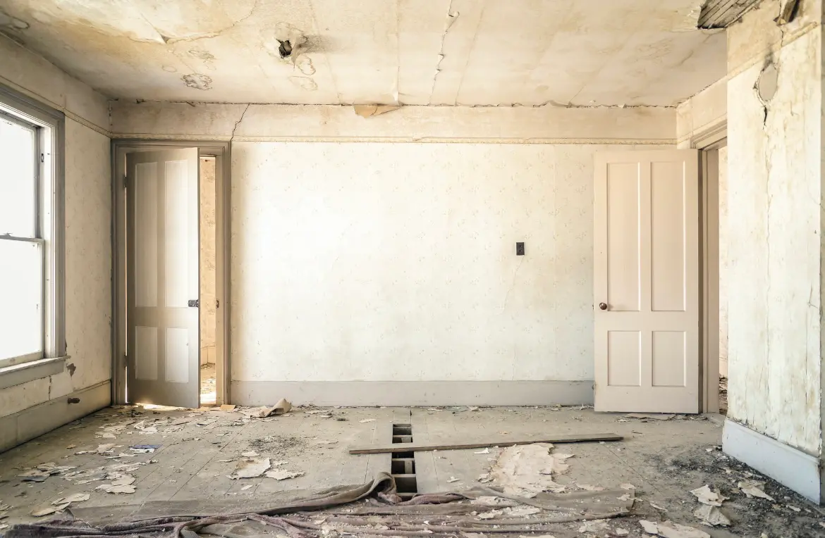 Waste disposal crew managing a cleanout project in Tobyhanna